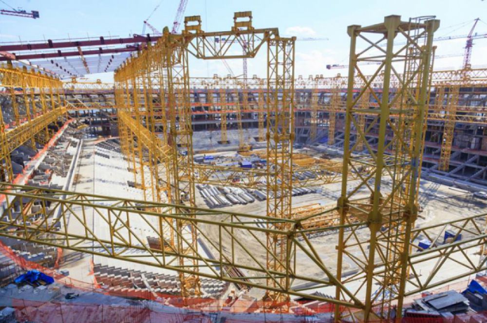 Стадион «Ростов-Арена», будет защищён противовзрывными ограждениями. Установка трех таких ограждений предусмотрена с северной и западной стороны стадиона.