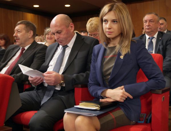 Наталья Поклонская на первом заседании депутатов Государственного Совета Республики Крым в Симферополе, 19 сентября 2014 год.