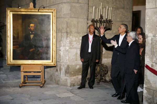 Барак Обама с семьей на экскурсии по Старой Гаване.