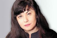 Марина Степнова.