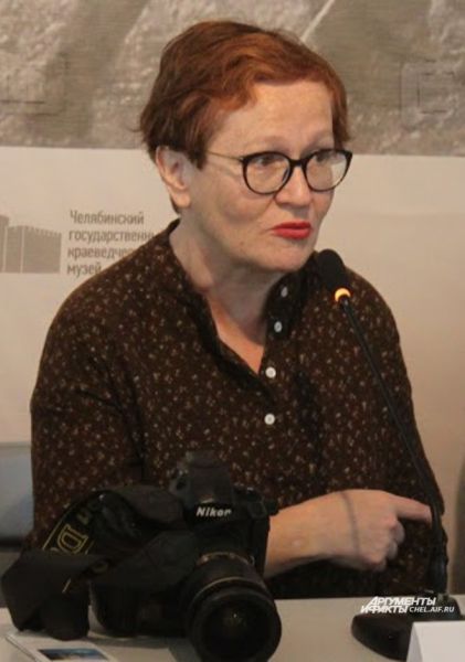 Виктория Ивлева - единственный журналист, побывавший внутри Реактора ЧАЭС после взрыва. На выставке представлены её ранее не публиковавшиеся снимки из Припяти.