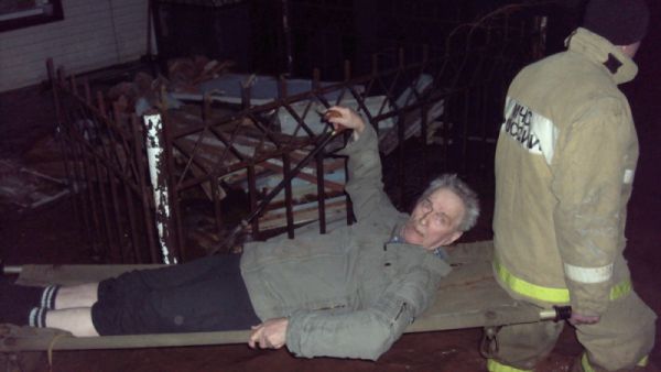 Спасатели эвакуировали жителей двух домов, попавших в зону подтопления по ул. Гагарина