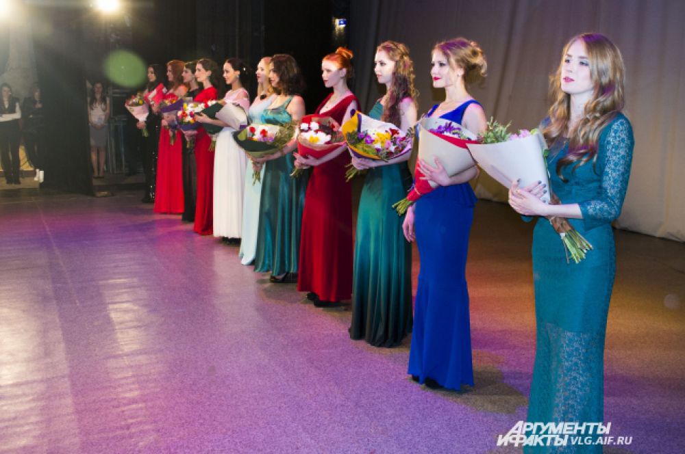 Участницы конкурса «Мисс Студенчество Волгограда-2016».
