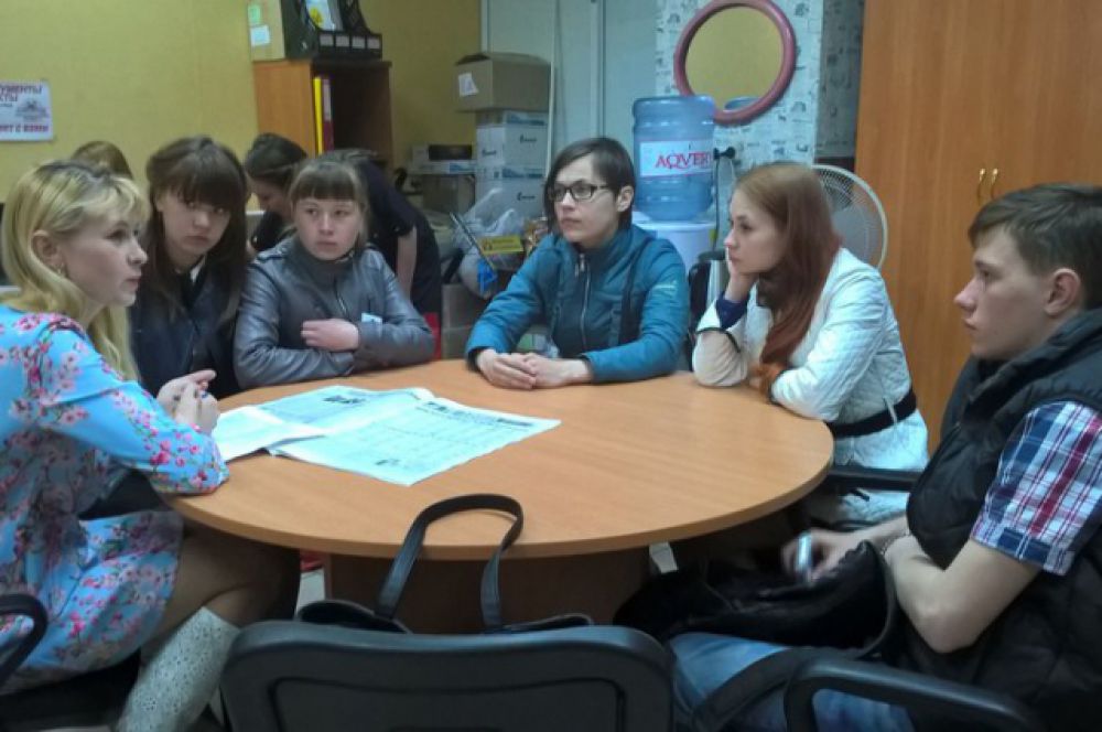 Вручать подарки помогли представители Союза добровольцев России.