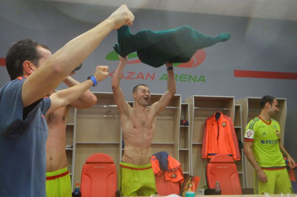 Игроки ПФК ЦСКА после победы в матче 30-го тура чемпионата России по футболу.