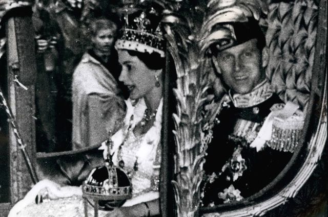 Во время коронация Елизаветы II.
