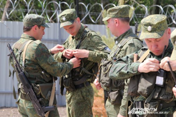 Российские пограничники готовятся выступить на защиту своего рубежа.