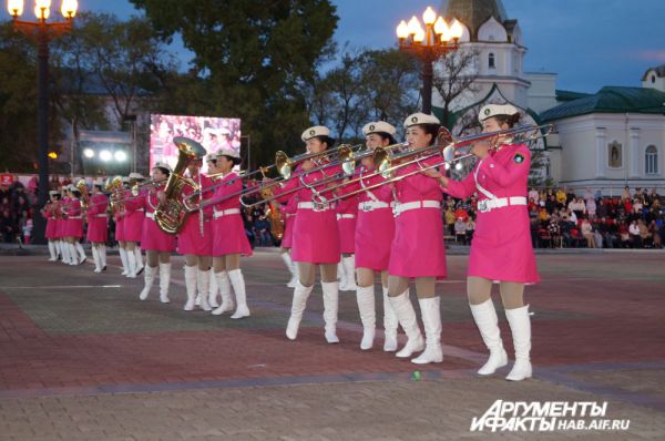 Женский духовой оркестр провинции Хэйлунцзян (КНР).