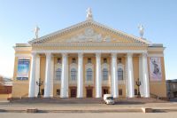 Тетр оперы и балета в Челябинске. 