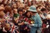 1977 год стал важной датой для королевы — отмечалось 25-летие пребывания Елизаветы II на британском престоле, в честь чего было проведено множество торжественных предприятий в странах Содружества. В этом же году королева посетила Вашингтон.