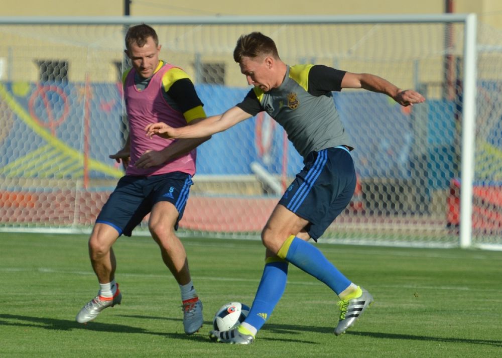 Александр Кучер и Сергей Сидорчук в действии.