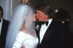 Второй женой Дональда Трампа стала актриса Марла Энн Мейплз, на которой бизнесмен женился в 1993 году, которой тогда было 29 лет. От этого брака у него есть дочь Тиффани. Они развелись в 1999 году.  