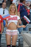 Российских фанатов было замечено немного. Однако, на стадионе временами наших болельщиков было слышно не хуже, чем валлийцев.