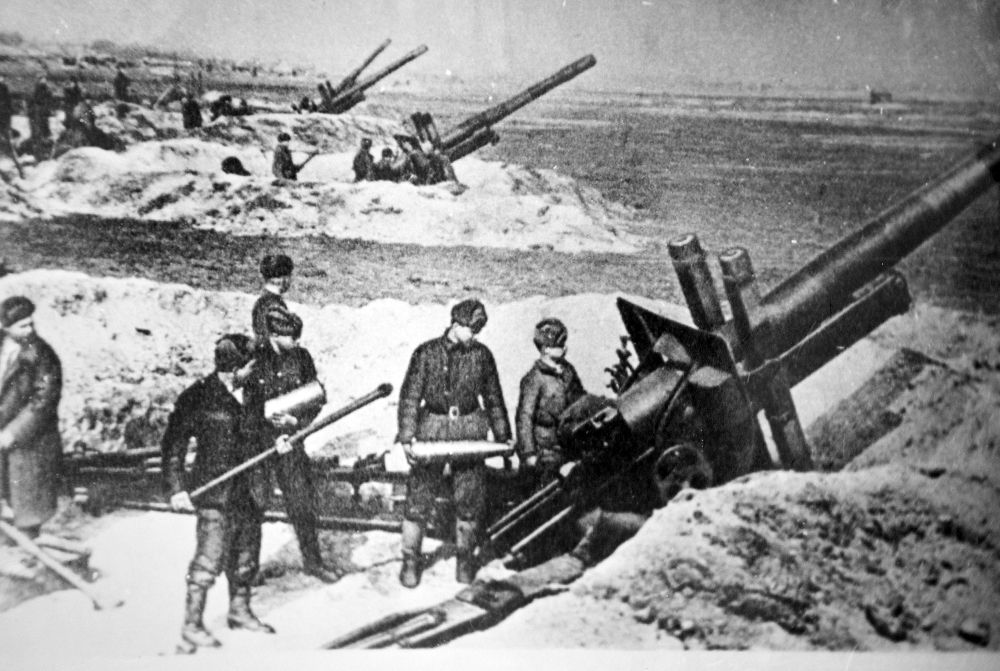 В предгорьях Адыгеи Красная армия сражалась с альпийскими стрелками.