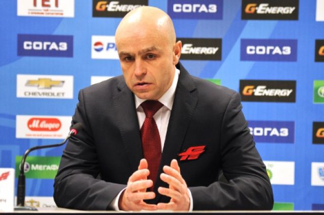 Евгений Корноухов останется тренером омской команды в новом сезоне. 