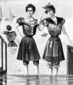 В XIX веке появились первые раздельные женские купальные костюмы. 