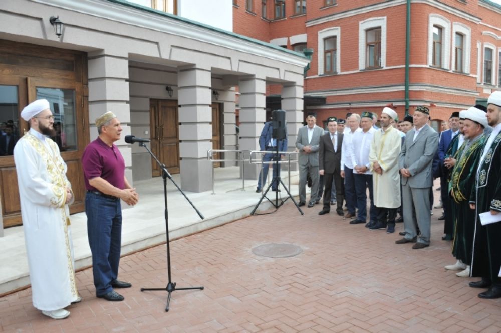 Президент Татарстана принял участие в открытиии новой резиденции Духовного управления мусульман.