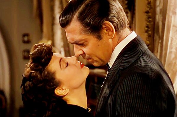 Поцелуй Рета Баттлера и Скарлетт из фильма «Унесённые ветром» – самый кассовый поцелуй американского кинематографа.