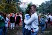 Можно предположить, что парочка радуется потому, что их руки при прыжке через костер не разошлись, а значит - они останутся вместе до конца по народным верованиям