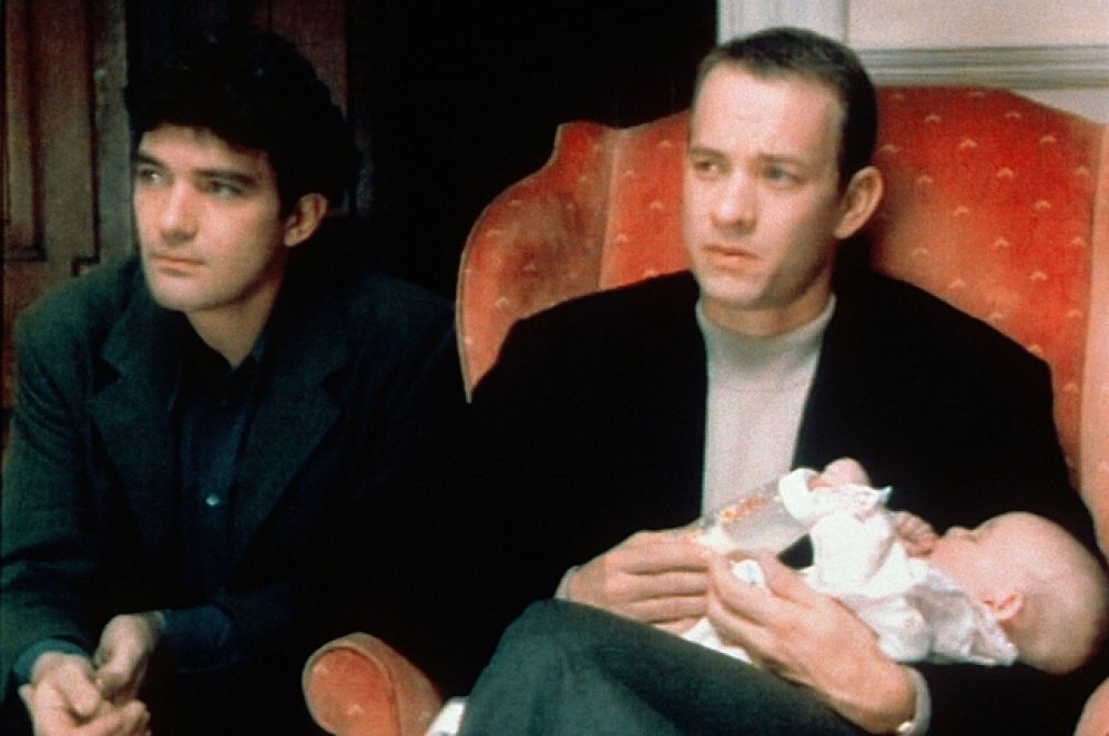 В фильме «Филадельфия» (1994) Том Хэнкс сыграл умирающего от СПИДа гомосексуалиста. Роль принесла актёру премию «Оскар».