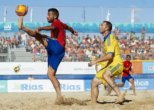 В отборочном этапе, сборной Украины попалась сборная Испании