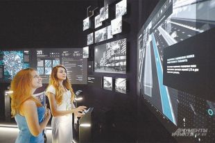 Экспозиция о «Моей улице» привлекала каждого без исключения посетителя МУФ.