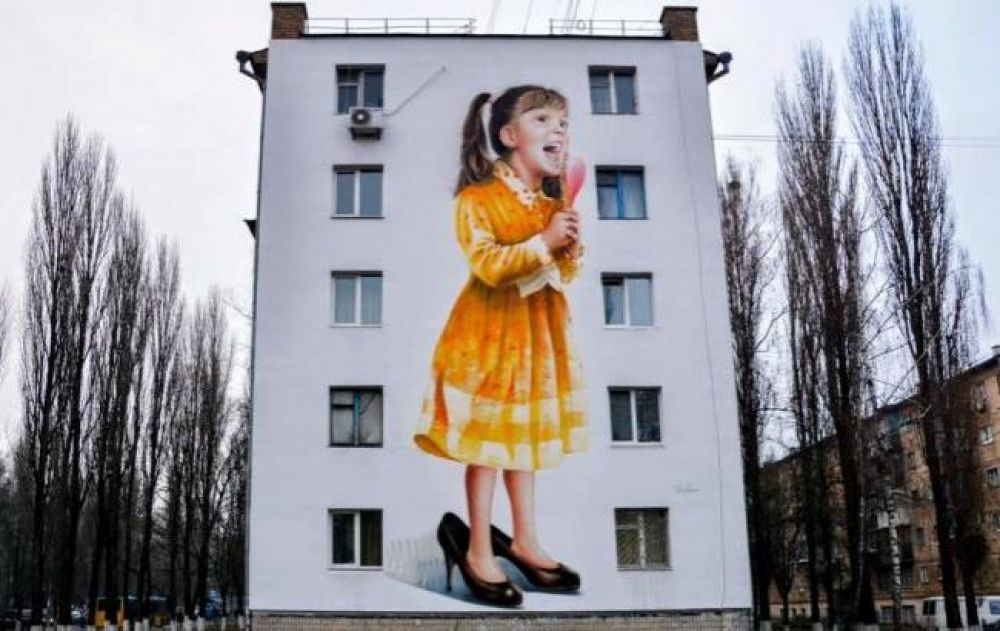 Улица Туполева оказалась богатой на муралы