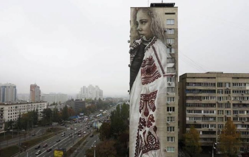 Вот еще на бульваре Леси Украинки