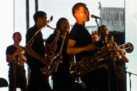 Игорь Бутман выступил в творческом коллаборэйшн с Tuva Jazz Band и Софией Кара-оол.