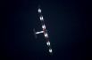 Solar Impulse 2 над аэропортом Нагоя, Япония.