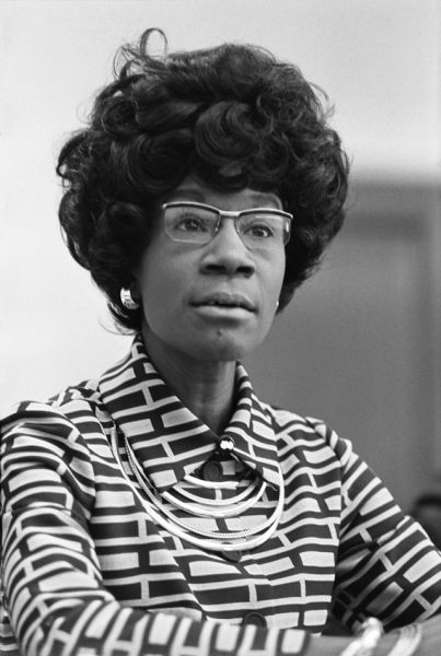 В1972 году Ширли Чисхолм она выдвинула свою кандидатуру на пост президента от Демократической партии, став первой афроамериканкой, выдвигавшейся на эту роль.