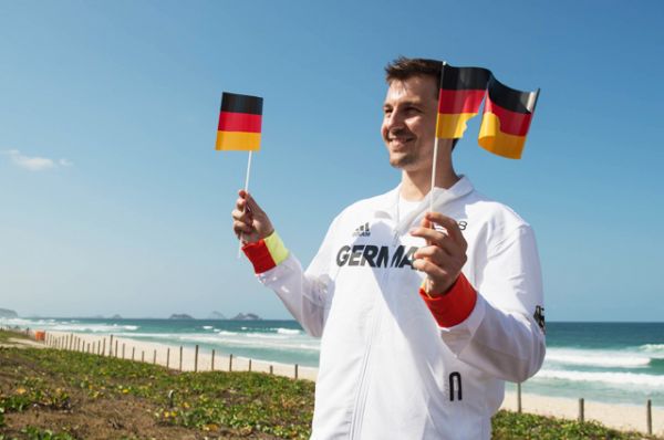 Германия — игрок в настольный теннис Тимо Болль, многократный чемпион Европы, двукратный победитель Кубка мира, 7-кратный призёр чемпионатов мира, вице-чемпион Олимпийских игр 2008 года в команде и бронзовый призёр Олимпийских игр 2012 года в команде. 