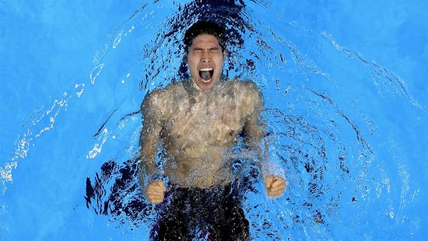 Японец Kosuke Hagino заполучил главный трофей в плавании на 400 метров в индивидуальном стиле среди мужчин