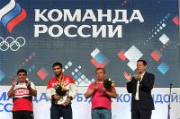 Российский дзюдоист Хасан Халмурзаев, завоевавший золотую медаль в мужском турнире по дзюдо в весовой категории до 81 кг на XXXI летних Олимпийских играх, во время чествования в «Русском доме».