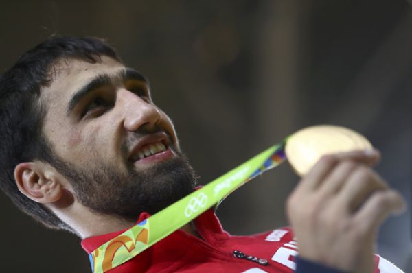 9 августа Хасан Халмурзаев взял золото в турнире по дзюдо в весовой категории до 81 килограммов.