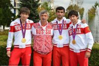 Команда по парафутболу. Асланбек Сапиев (слева) надеется выступить на Играх в Рио.