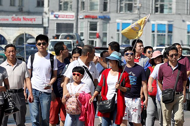 Китайцев можно встретить на улицах города.