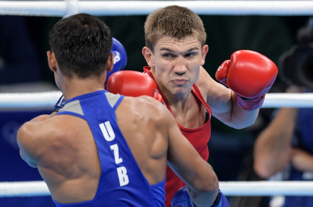 Виталий Дунайцев завоевал бронзу в соревнованиях по боксу среди мужчин в весовой категории до 64 кг.