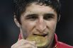 В 15-й день Олимпиады Абдулрашид Садулаев сумел завоевать золотую медаль в соревнованиях по вольной борьбе в весе до 86 кг.