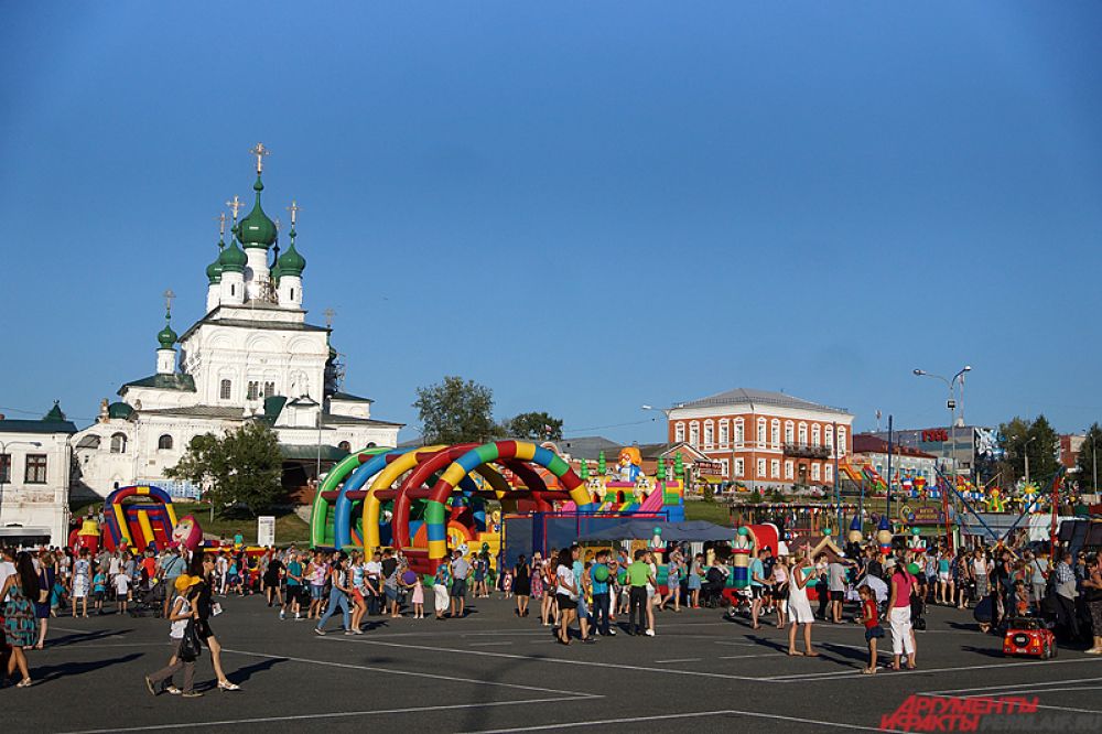 Девиз насыщенного дня был «Наш город – наша судьба».