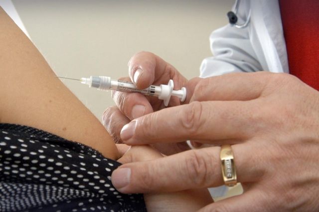 Медики приглашают калининградцев сделать прививки от гриппа.