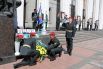 Специальный батальйон «Почетный караул» тоже почтил память, а также после этого солдаты совершили траурный марш