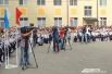 Линейка в самой густо населенной школе Краснодара пользовалась большим интересом у журналистов.