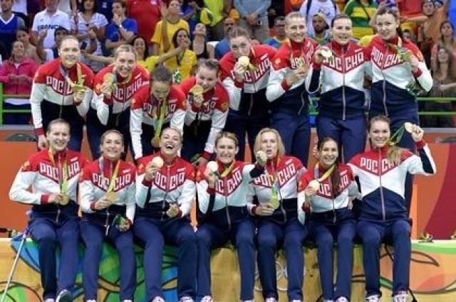 Победители Олимпиады в Рио - женская сборная России по гандболу. Фото