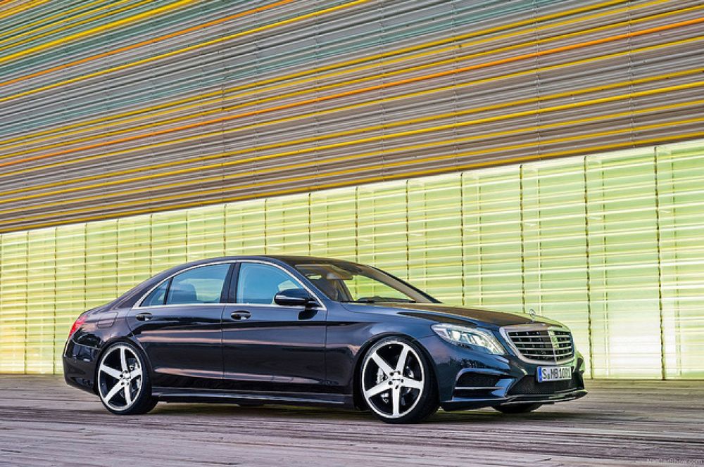 2 место: Mercedes Benz S-Class