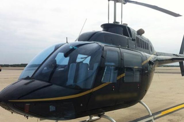 Bell - лёгкий многоцелевой вертолёт. 