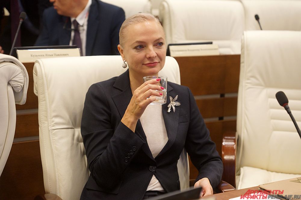 Доктор экономических наук Татьяна Миролюбова впервые попала в ЗС по партийным спискам.