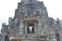 Храмовый комплекс Ангкор-Ват поражает своими масштабами.