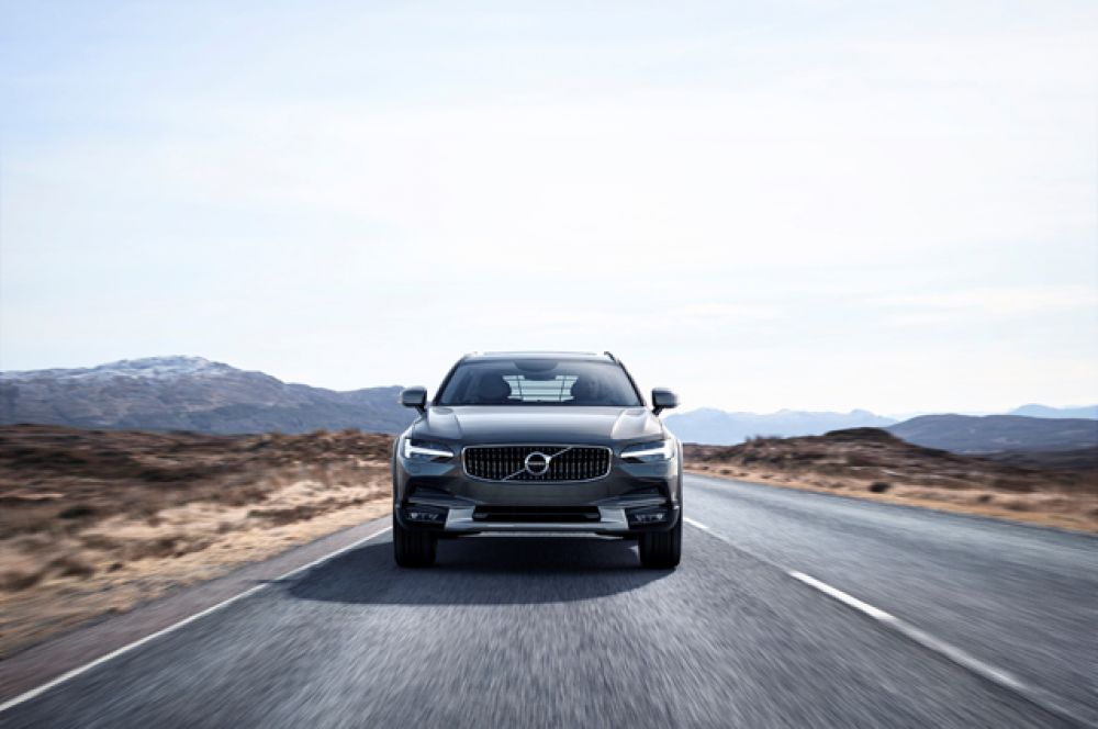 Новый Volvo V90 Cross Country