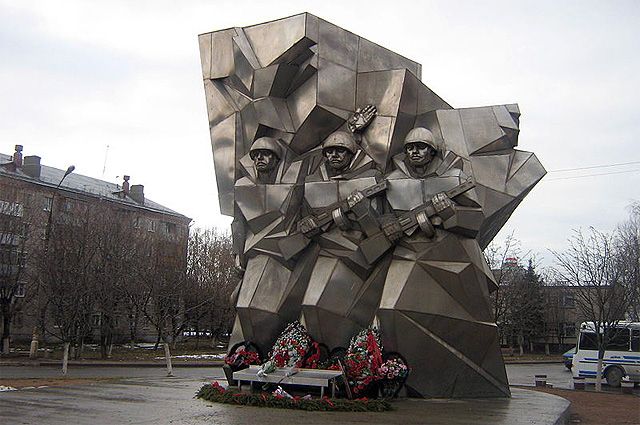 Памятник Подольским курсантам в городе Подольске.
